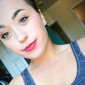 Meet your Posher, Breana